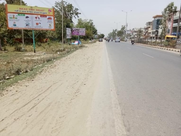 Unipole at Opp Looks Salon, Nainital Rd, fcg Bus stand, Rudrapur photo 1