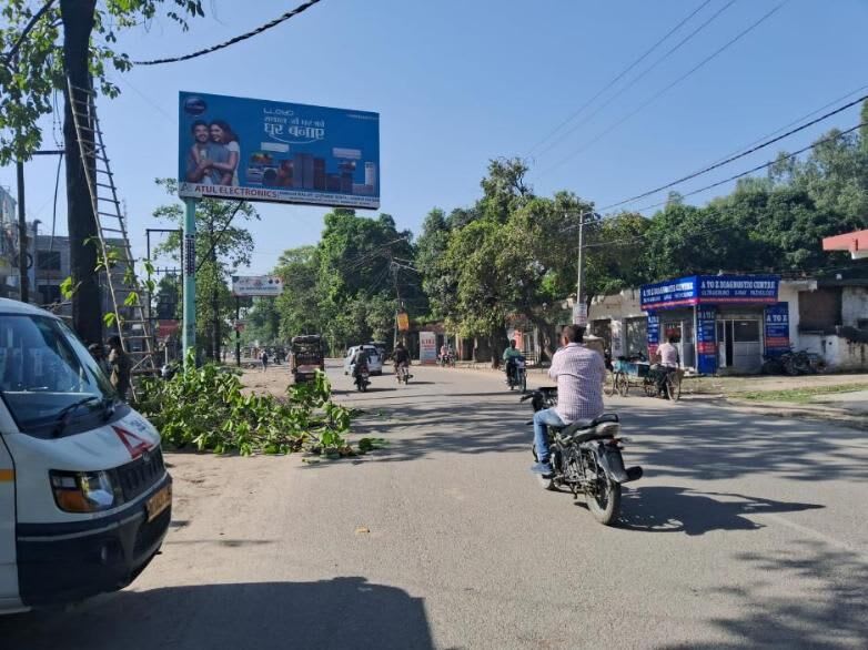 Unipole at Reliance Trends, Ramnagar Rd, fcg Ramnagar, Kashipur photo 1