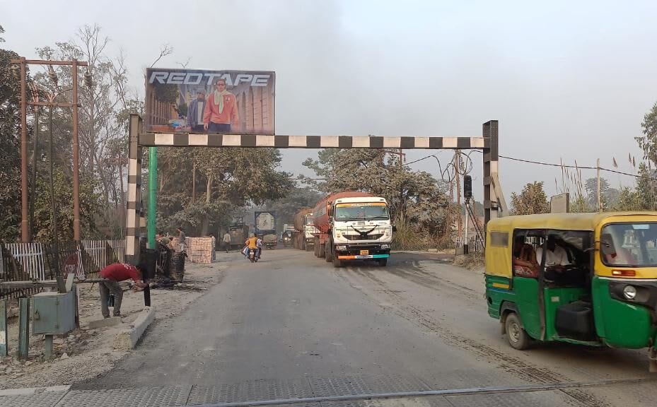 Unipole at IGL Railway Crossing Unipole 1 Fcg Sultanpur Patti, Kashipur photo 1