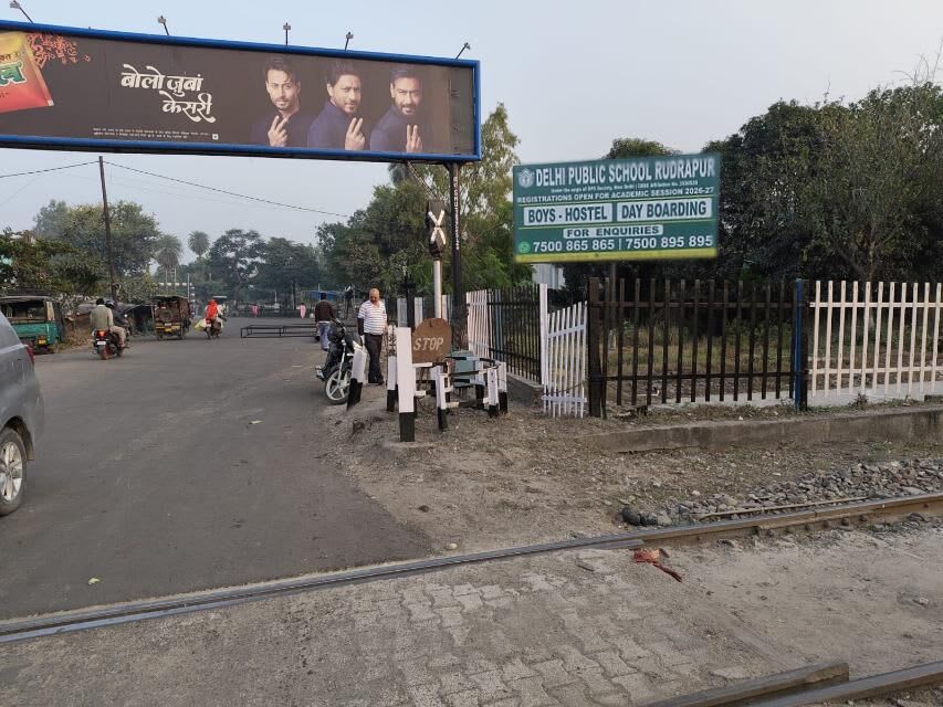 Unipole at Tanda crosing Facing Kashipur, Kashipur photo 1
