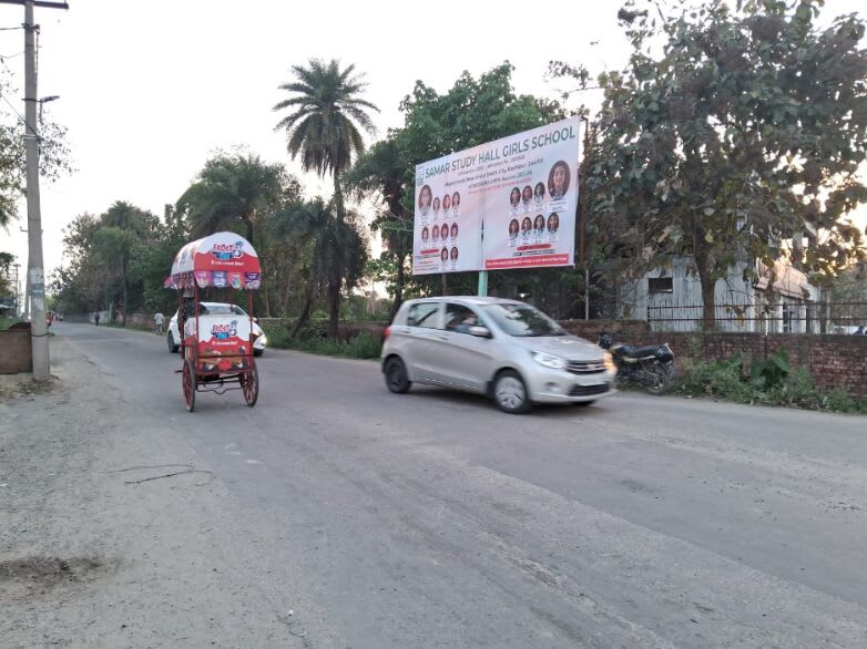 Unipole at Kundeswari Chowraha, Kashipur photo 1