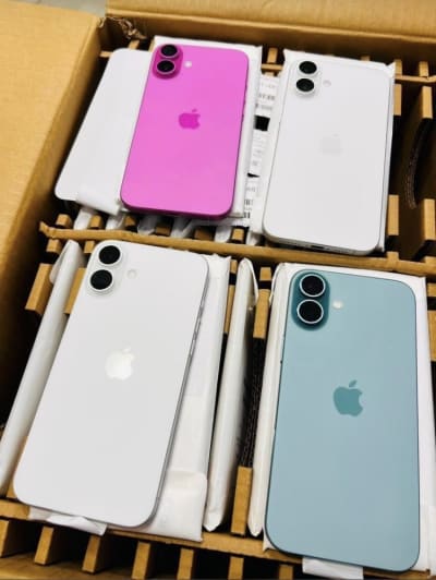 Direct Uk iPhone 16 — photo 1 of 2
