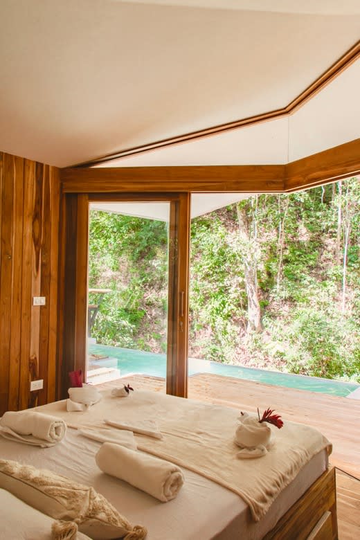 direct booking costa rica