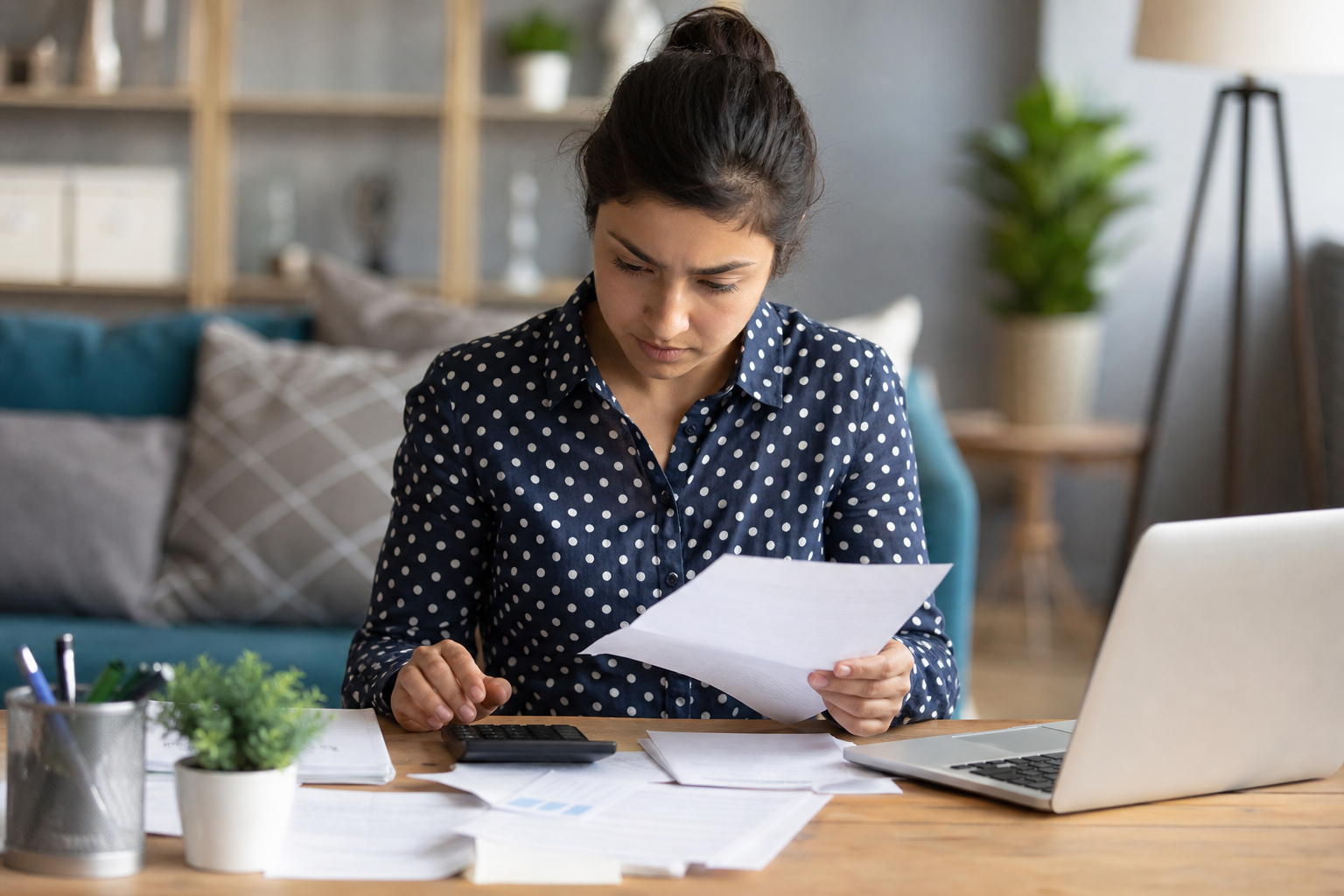Freelancers and small-business red flags: extra verification items — Canada tax filing guide