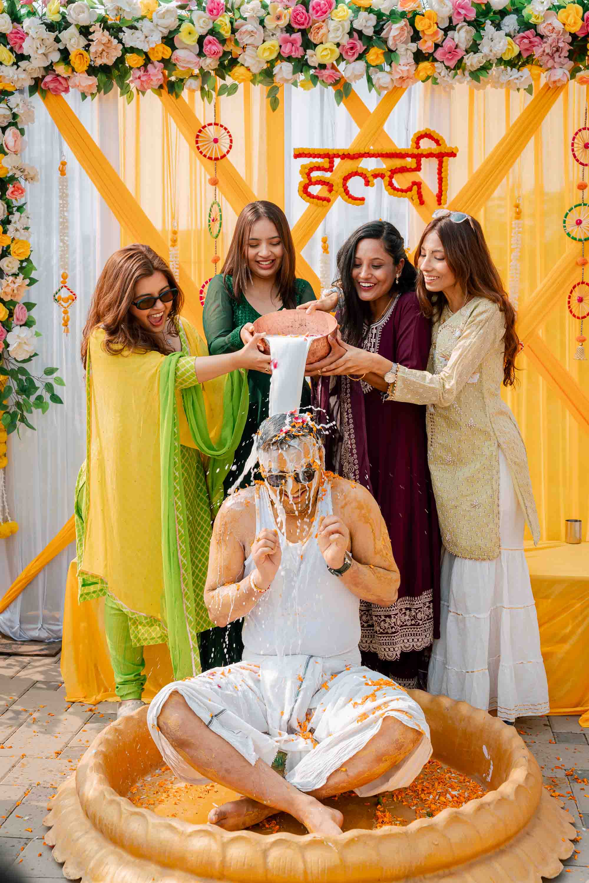 Anjali & Aayush gallery image 34