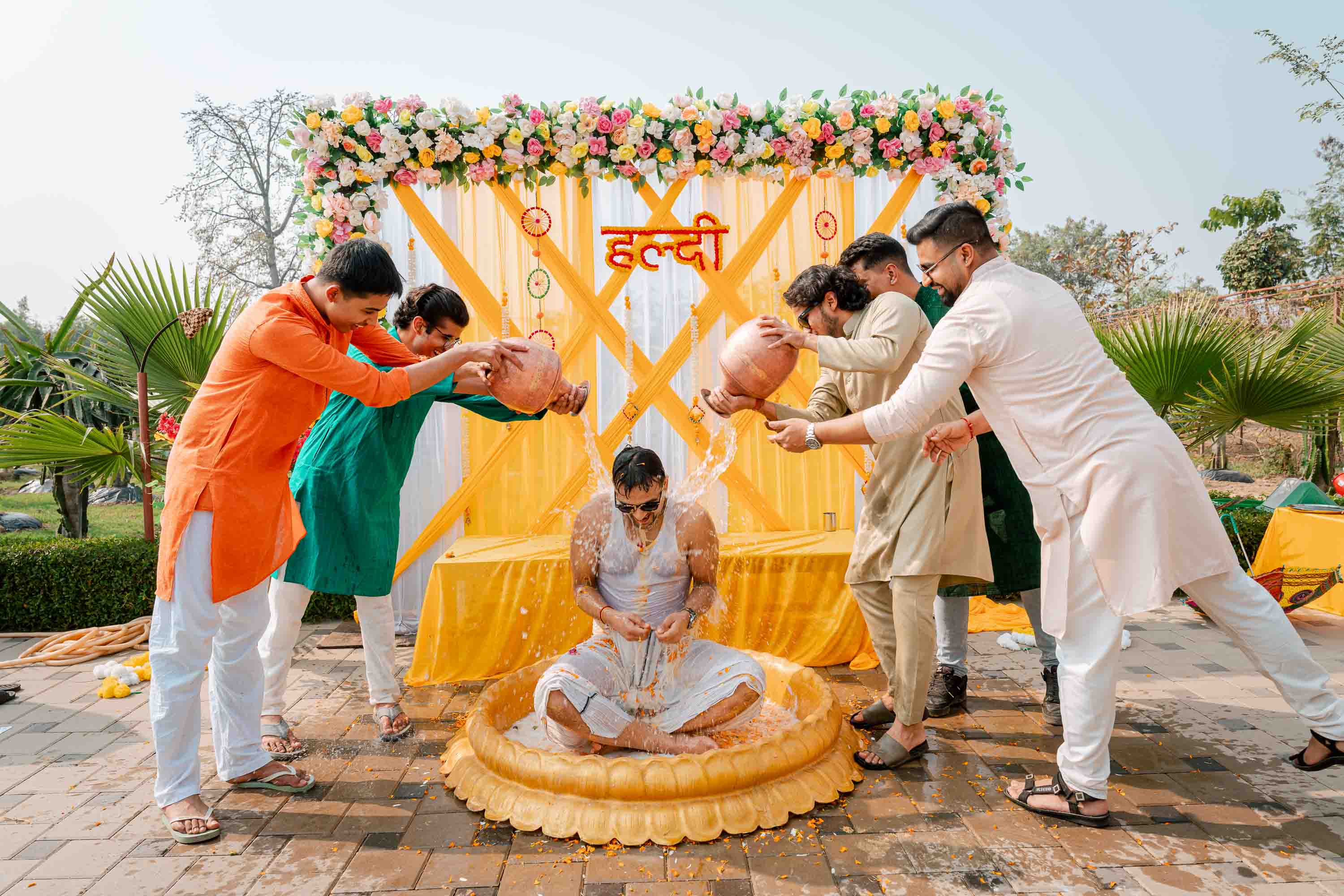 Anjali & Aayush gallery image 35