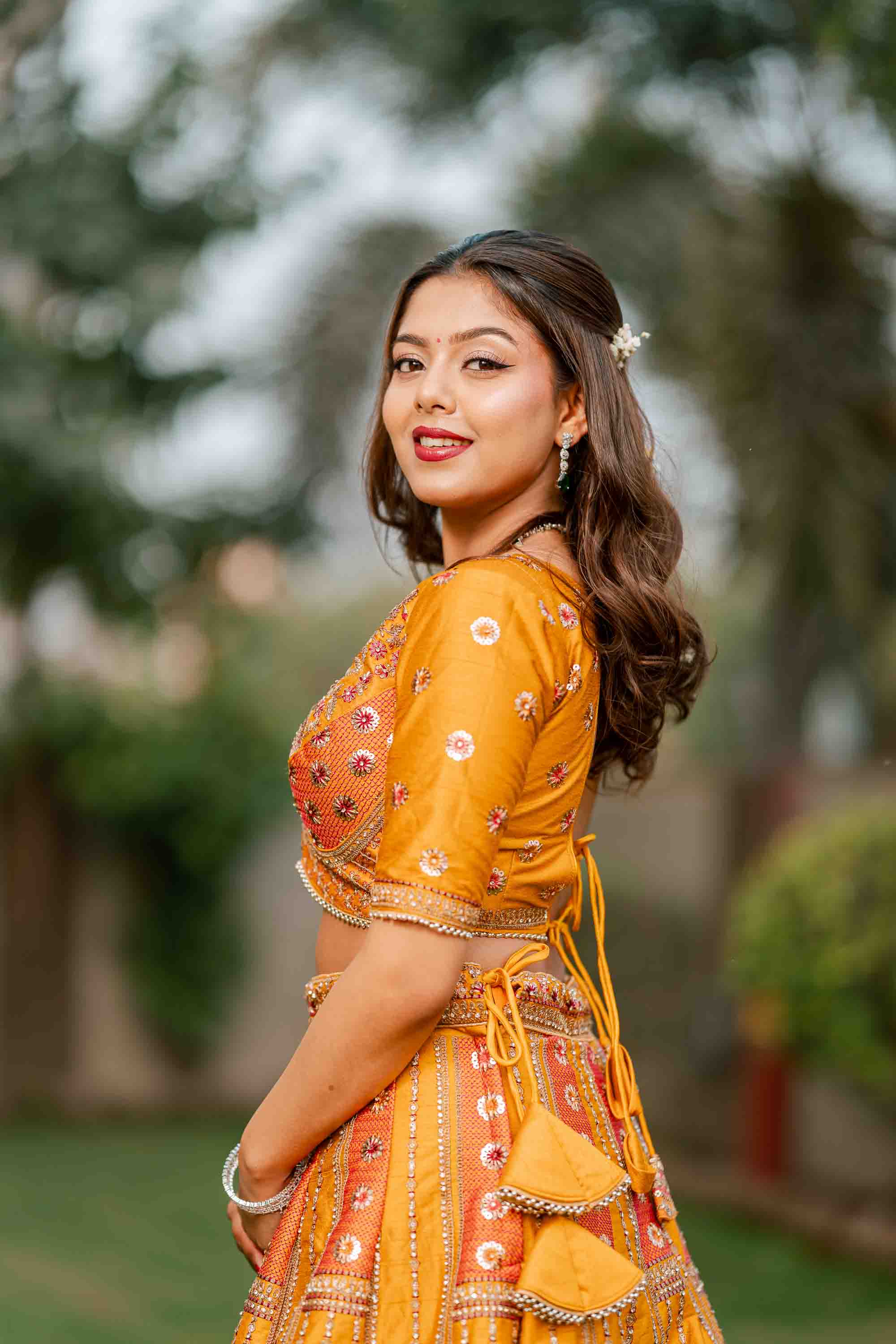 Anjali & Aayush gallery image 6