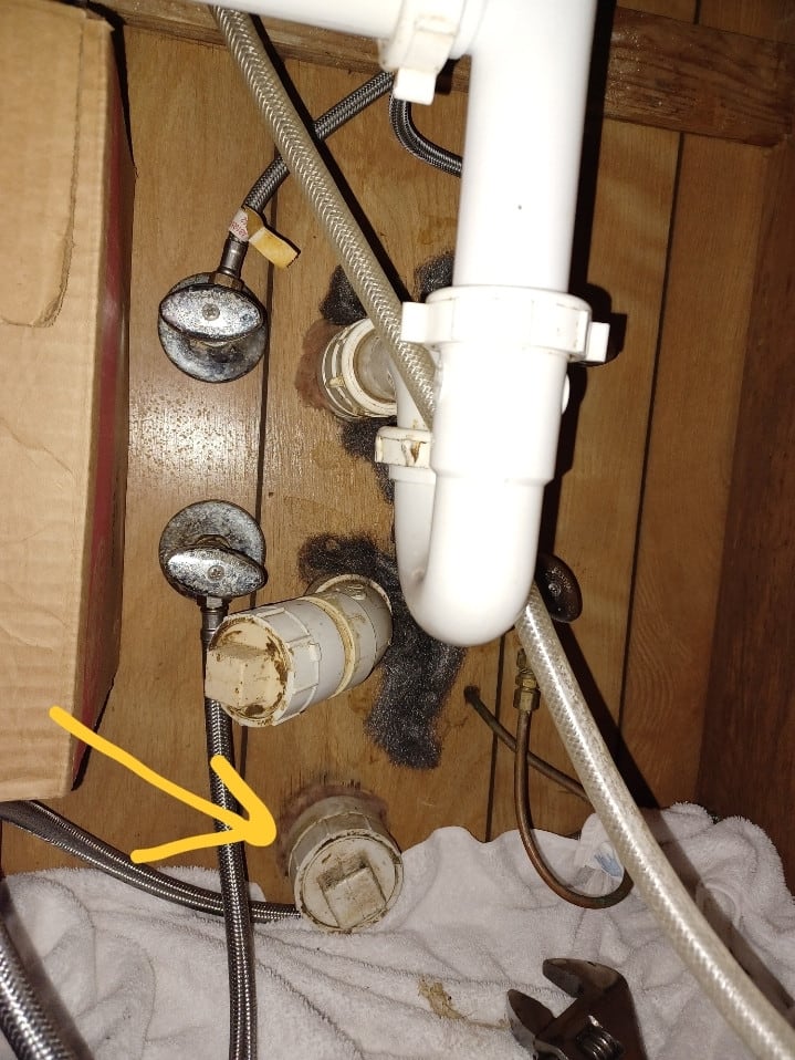 Kitchen Sink Doesn't Drain? Quick Fixes for Fast Relief!