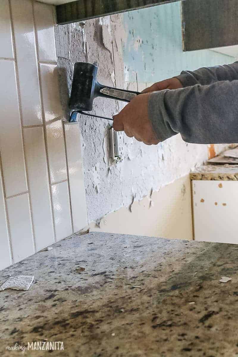 Best Way to Remove Kitchen Wall Tiles Effortless DIY Tips!