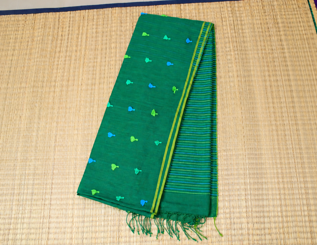 Green Pompom image 2