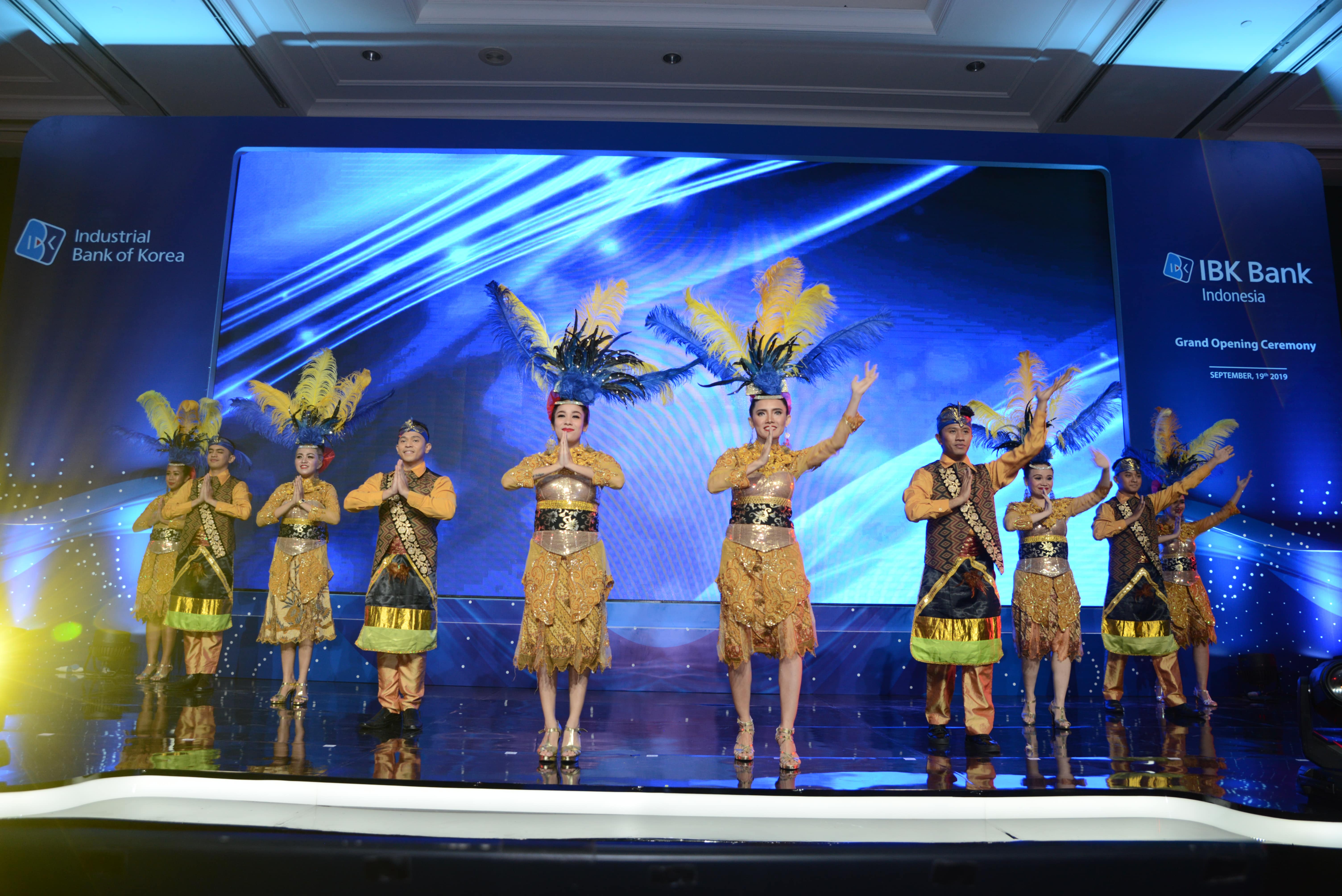IBK Bank <br> Grand Launching