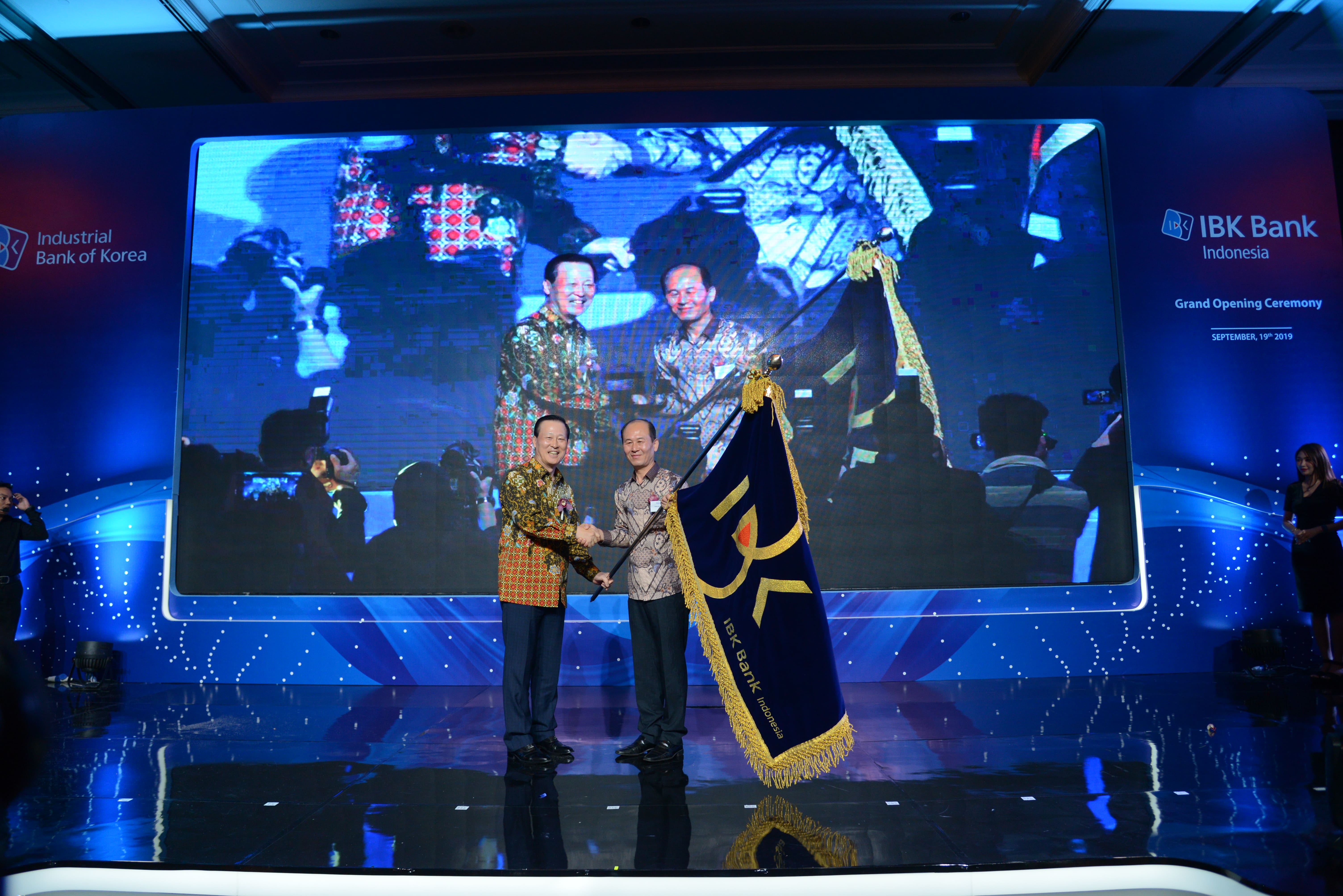 IBK Bank <br> Grand Launching