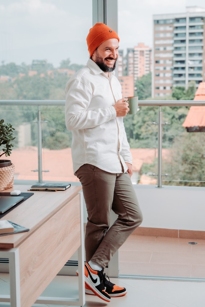 juan-coffee_y4qzhi