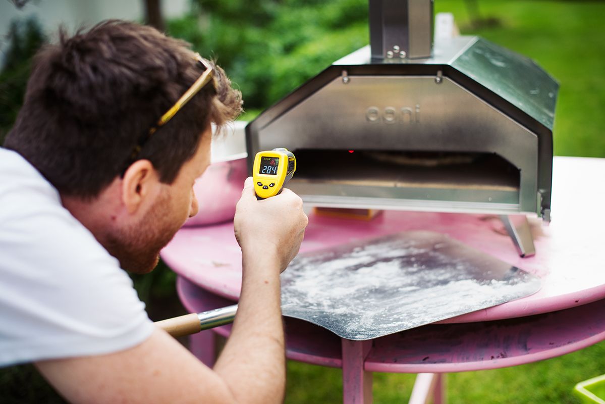 ooni-pro-pizza-oven-pic-make-sure-the-temperature-is-right