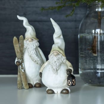 Nissen Dante med lykt