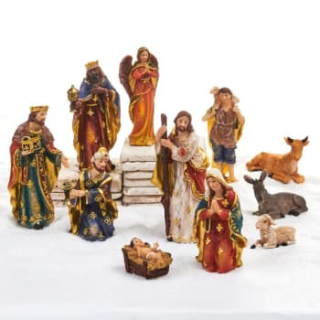 Julekrybbe med 11 figurer, 3–14 cm – Pobra
