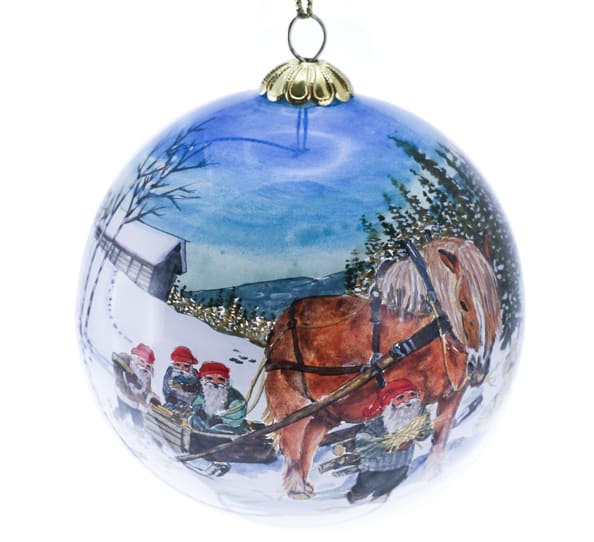 Julekule nisser i slede