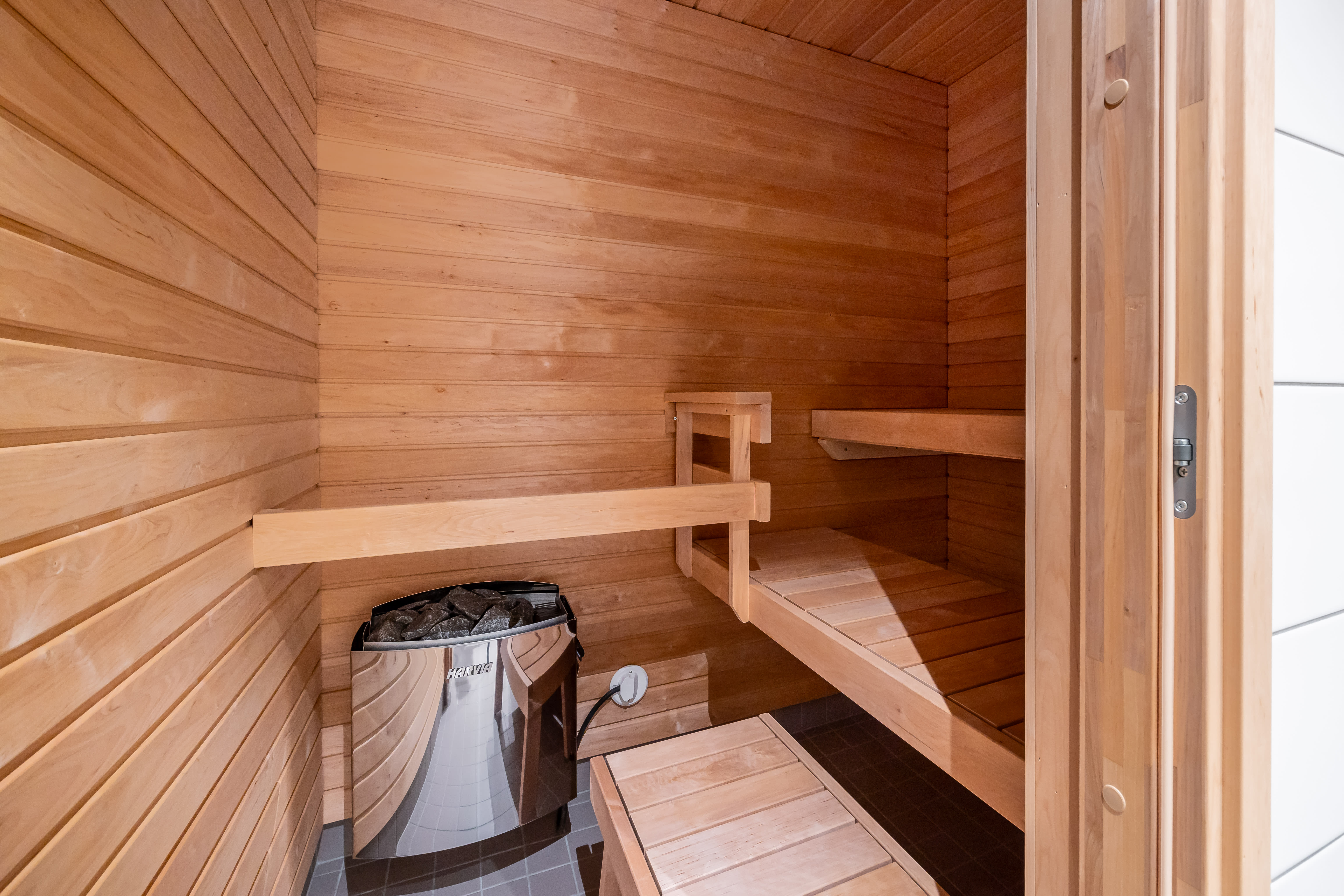 Harmony B77 Sauna paivitetty
