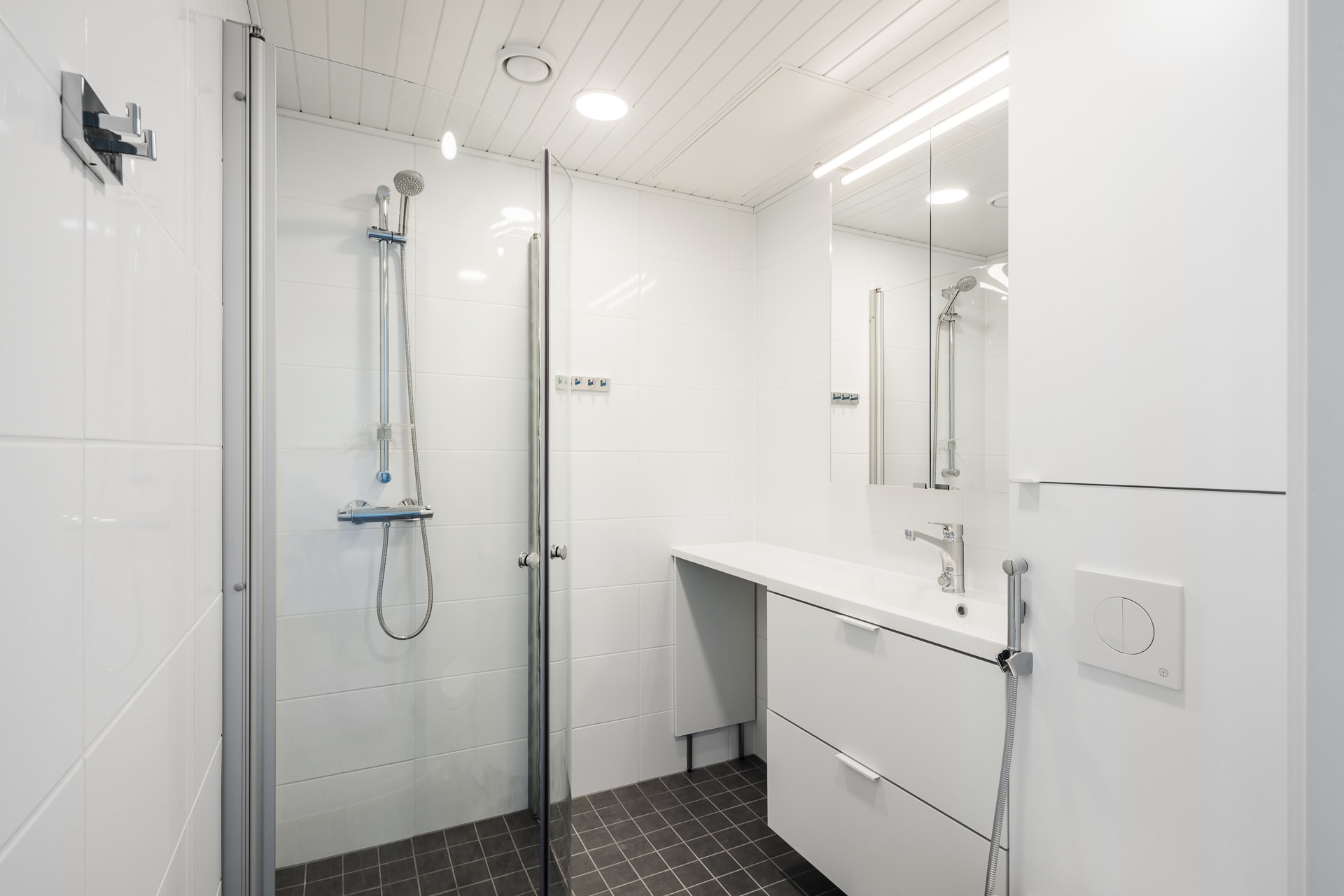 230303 Vanha Helsingin tie 19 a73 009