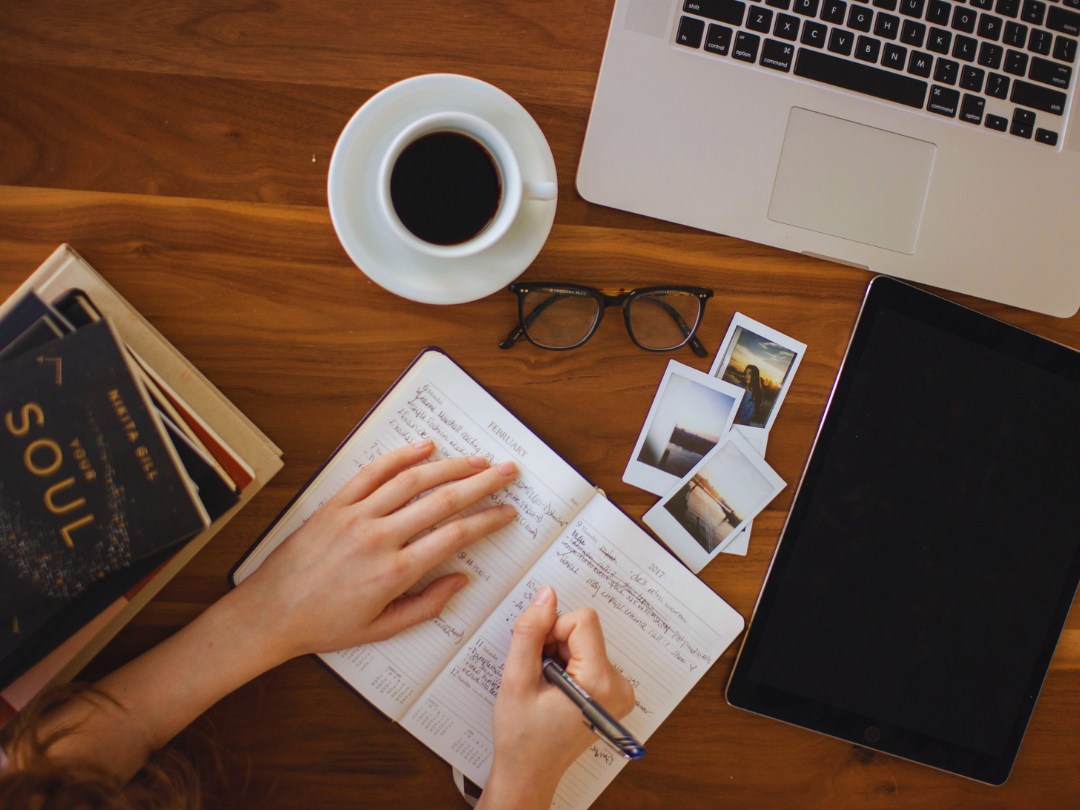 build trust with email