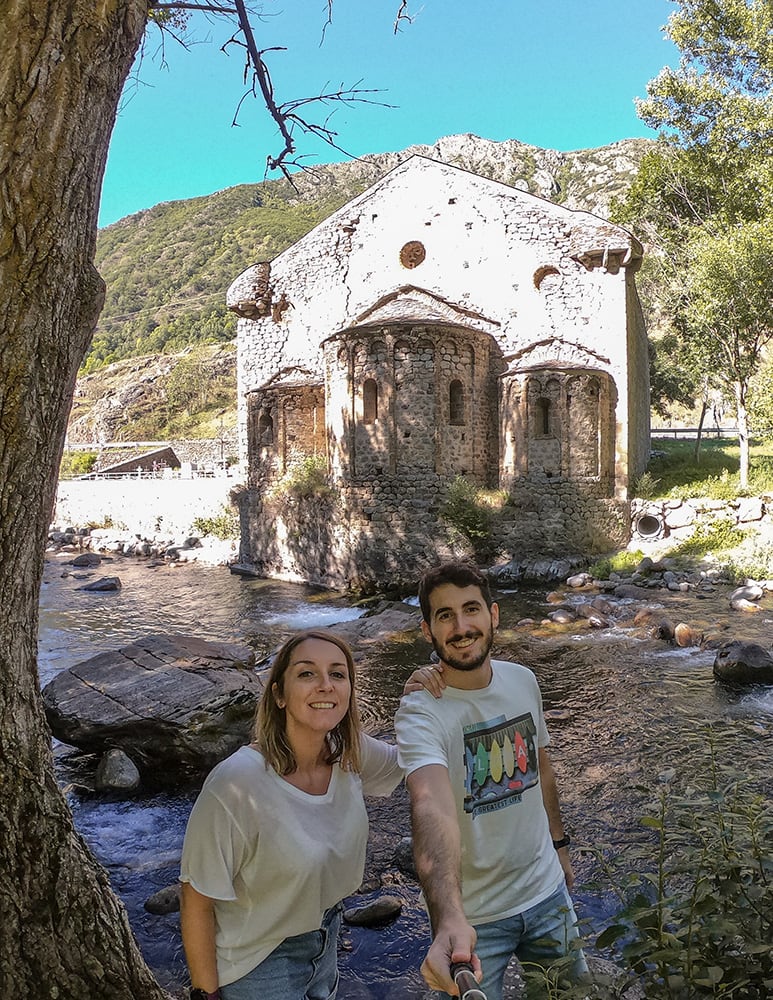 Isil y la iglesia románica de Sant Joan d'Isil
