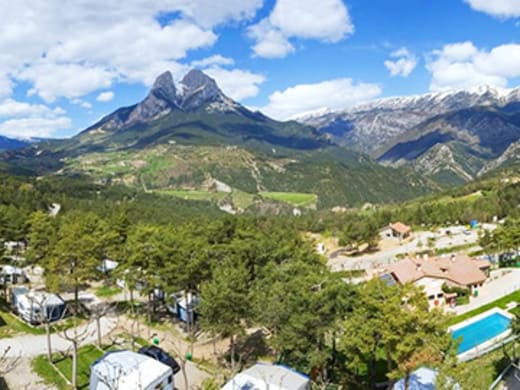 16 campings en Cataluña para una escapada en pareja