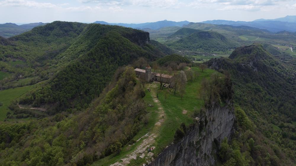 Santuari de Cabrera, al Collsacabra