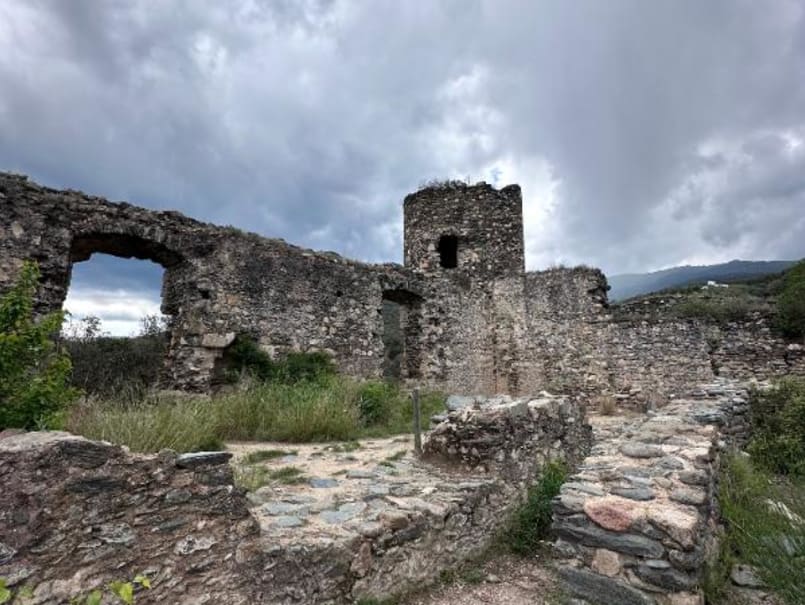 Castell de Montclús - 0