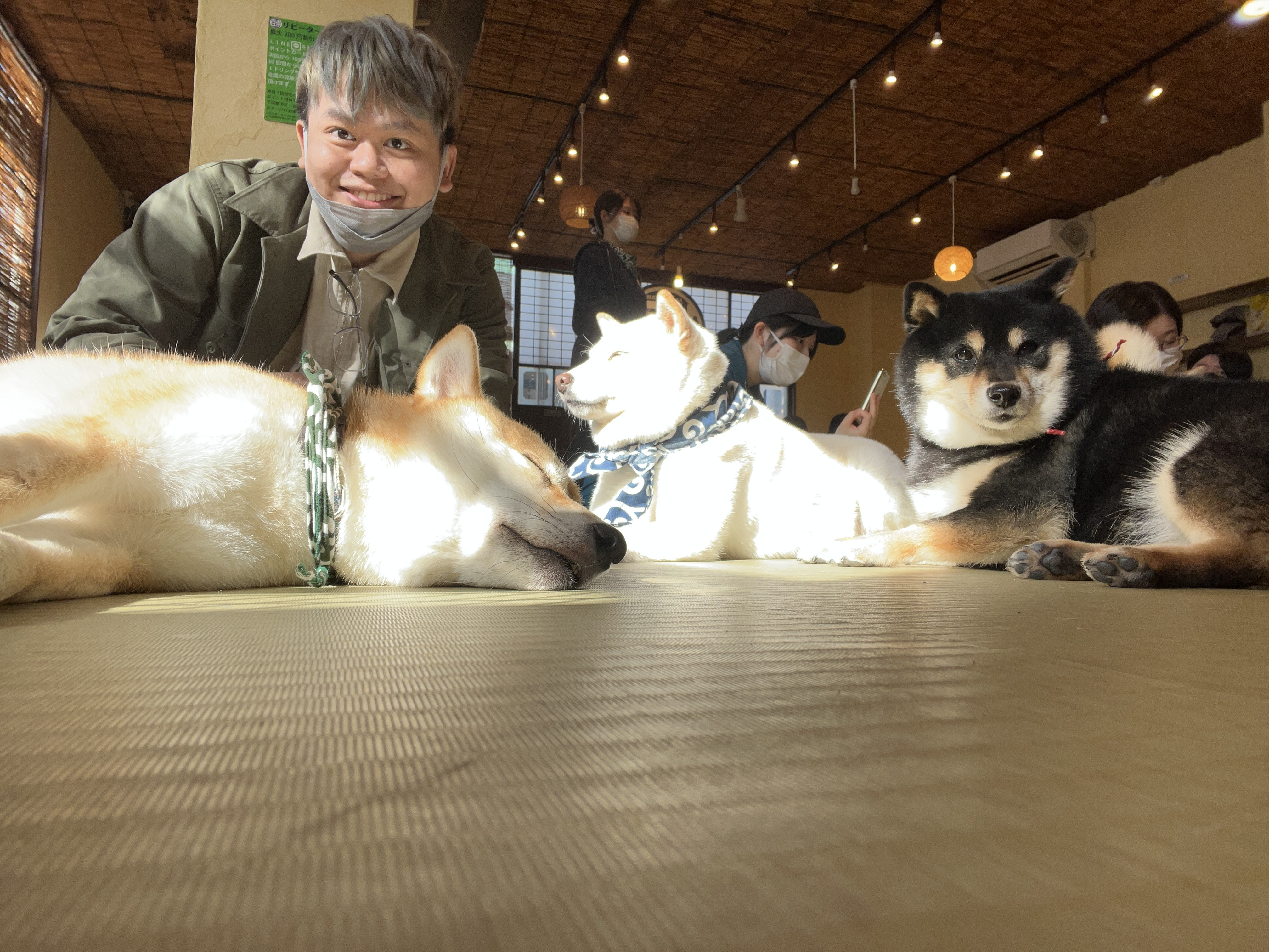 Shibe cafe along the famous Komachi street