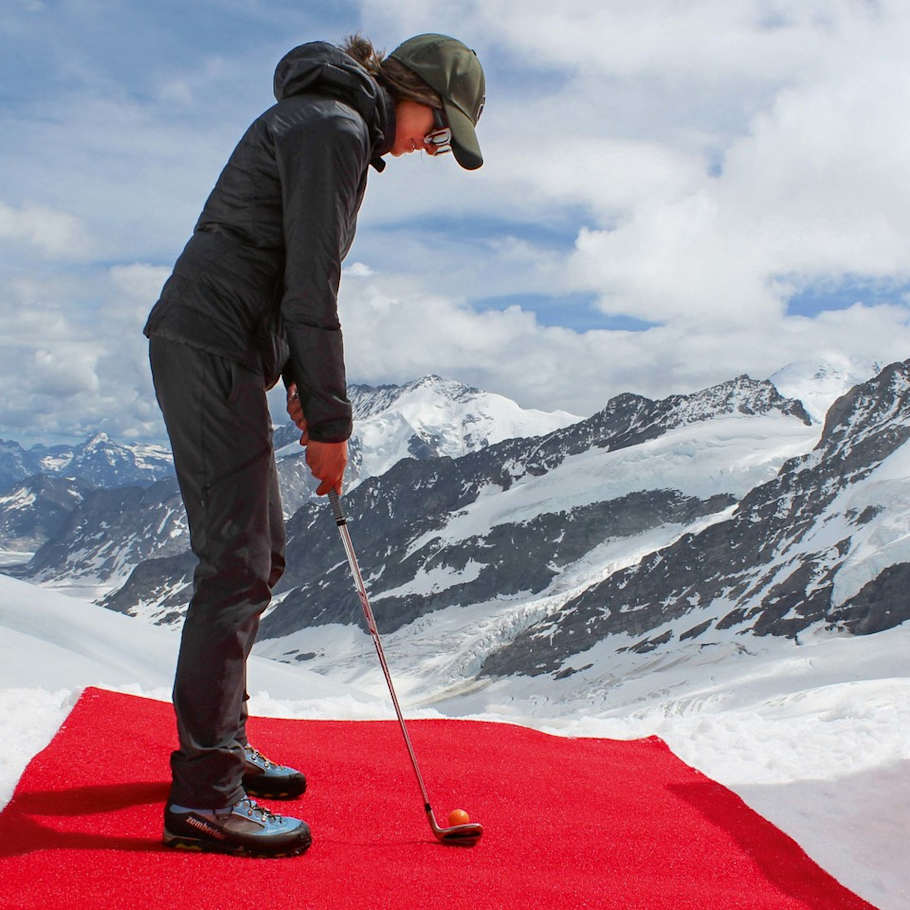 Erlebnisse-Aktivitaeten, Hole in One by Omega, Jungfraujoch-Top-of-Europe, jungfrau.ch