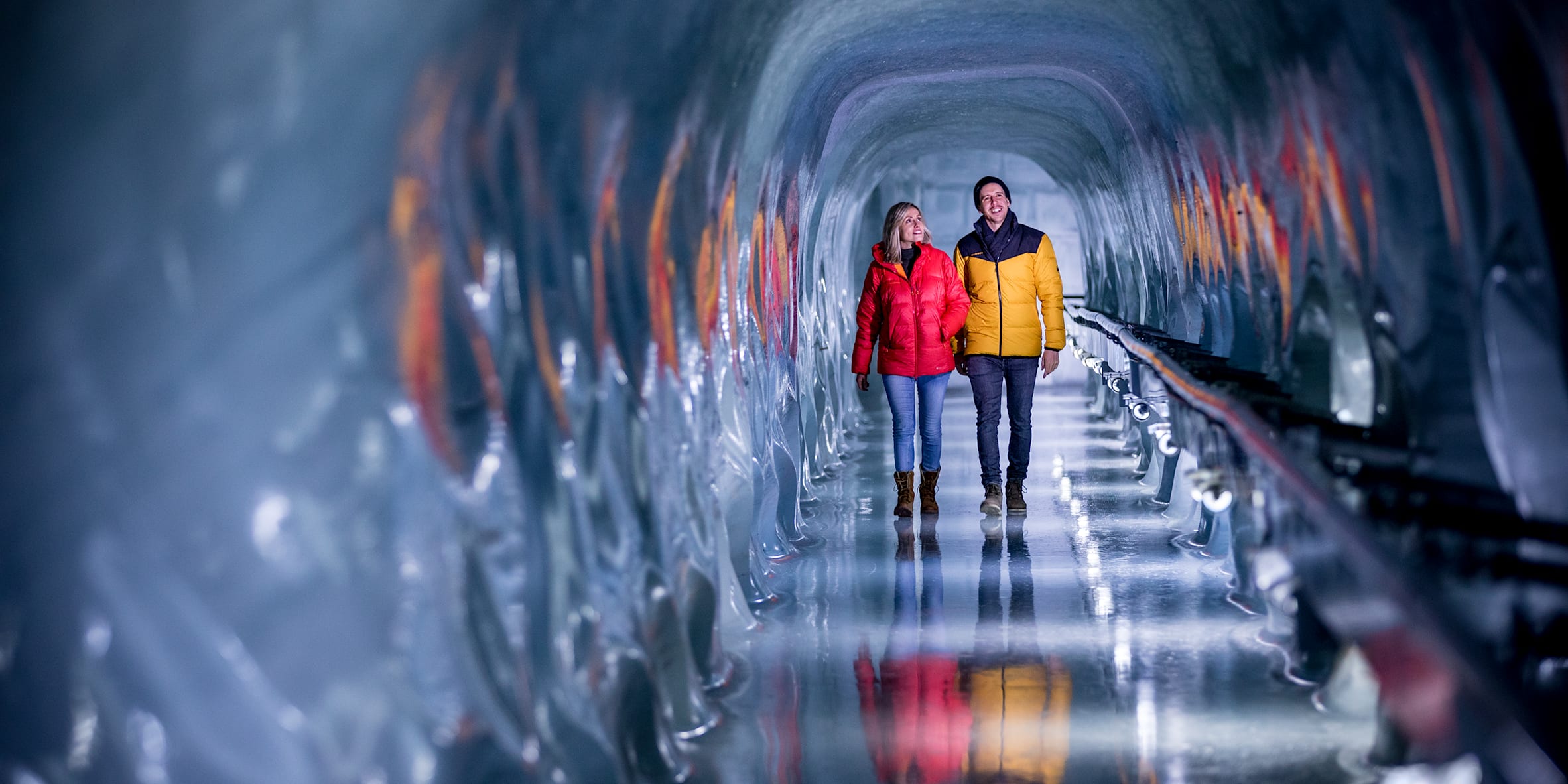 Jungfraujoch Eispalast Eisskulpturen Gletscher