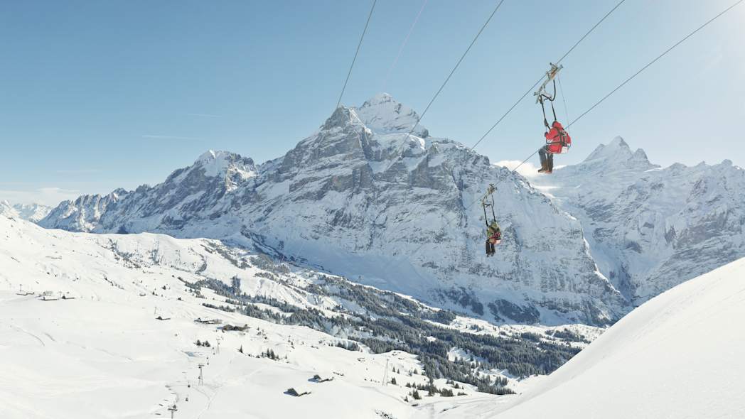 First Flieger Winter Schnee Grindelwald Eiger