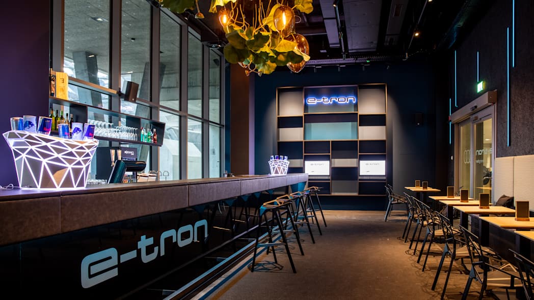 Grindelwald Terminal e tron energybar Innenaufnahme