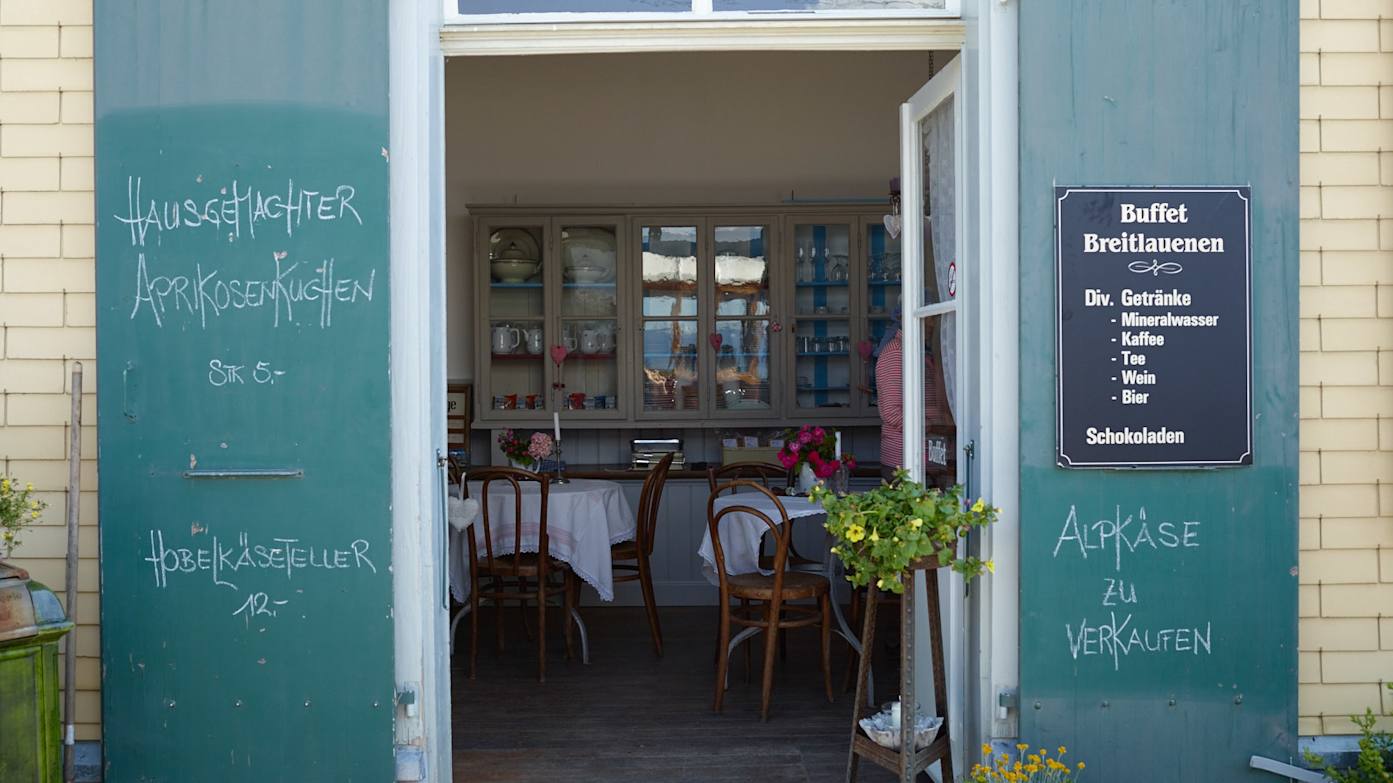 Schynige Platte Breitlauenen Bistro Eingang