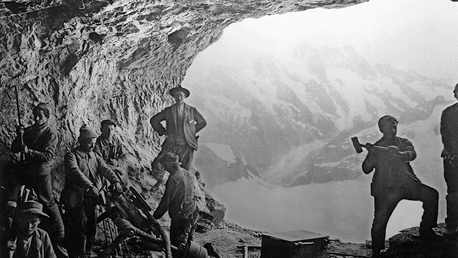 Bau der Jungfraubahn06