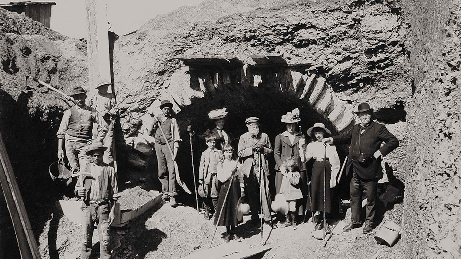 Bau der Jungfraubahn03