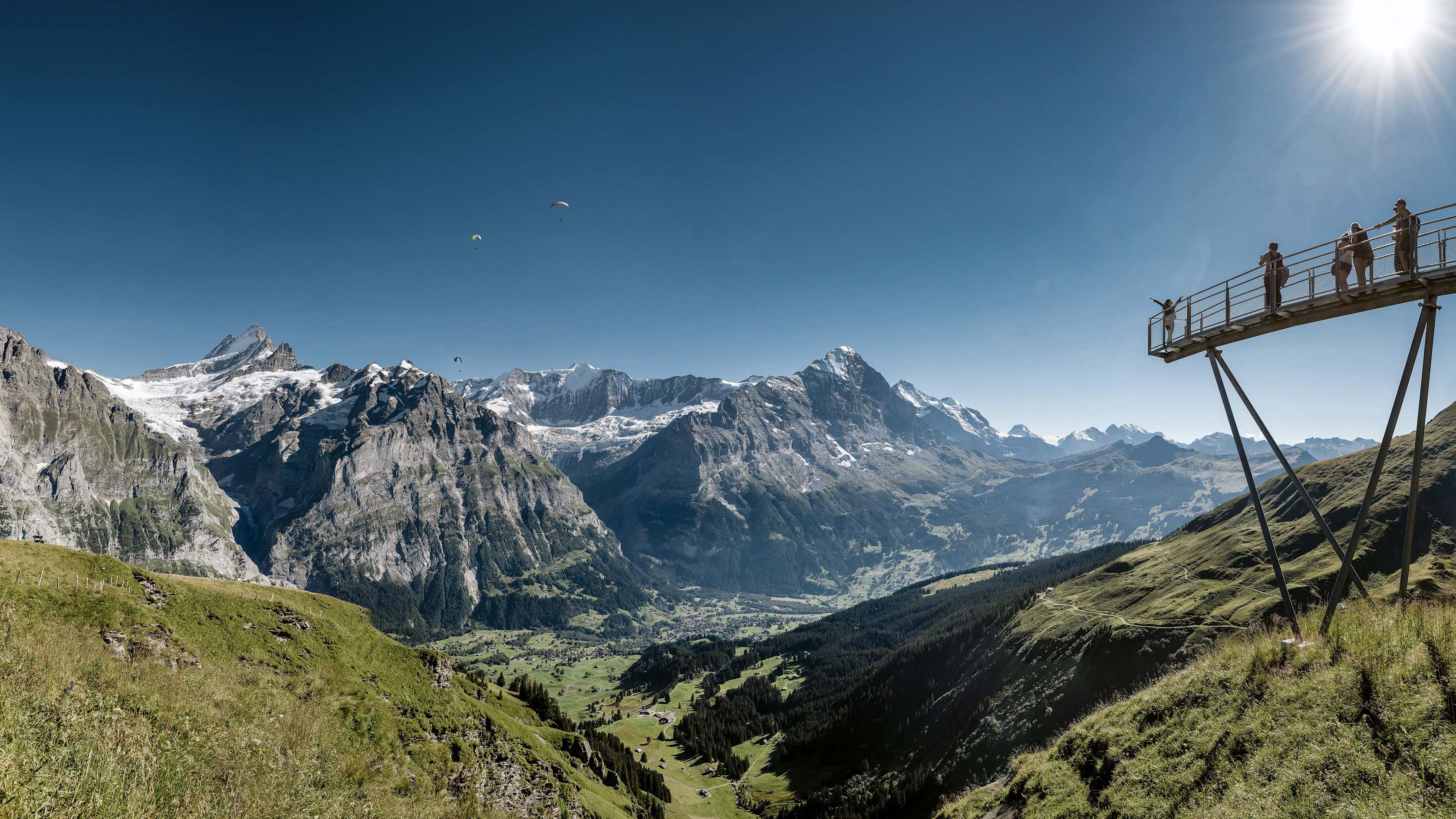 Grindelwald first sommer first cliff walk