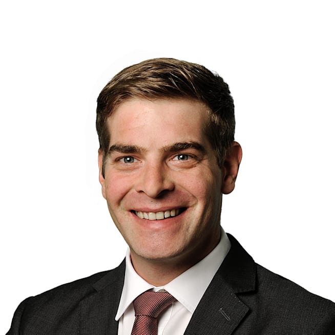 Emil Aschwanden mit Kravatte 900x900px