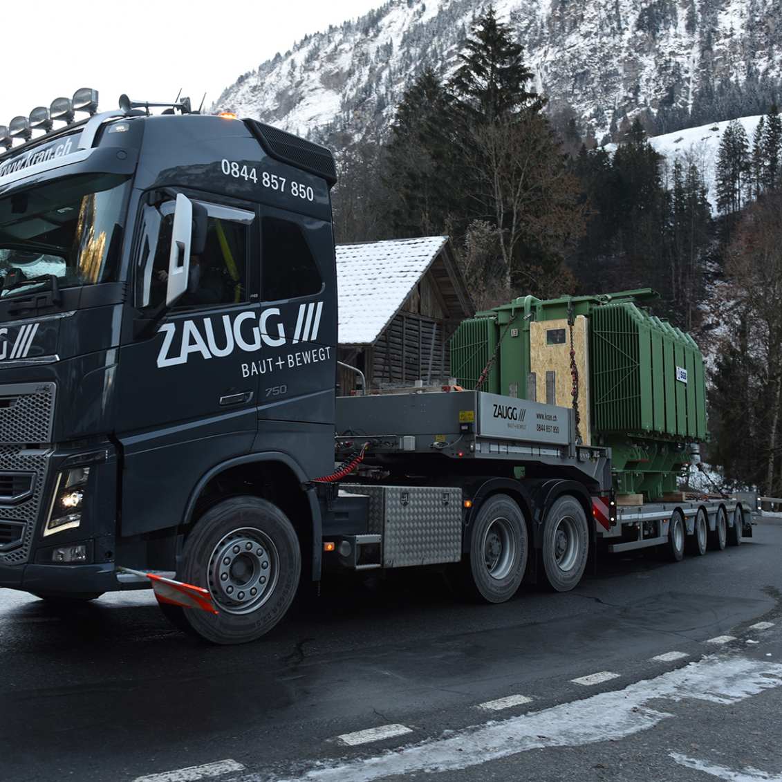 Trafo auf der Anfahrt nach Grindelwald