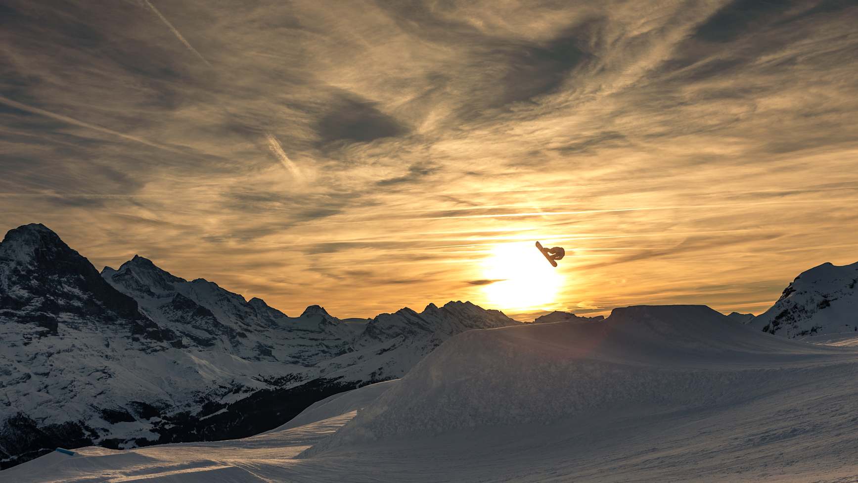 Snowpark Grindelwald First Snowboard