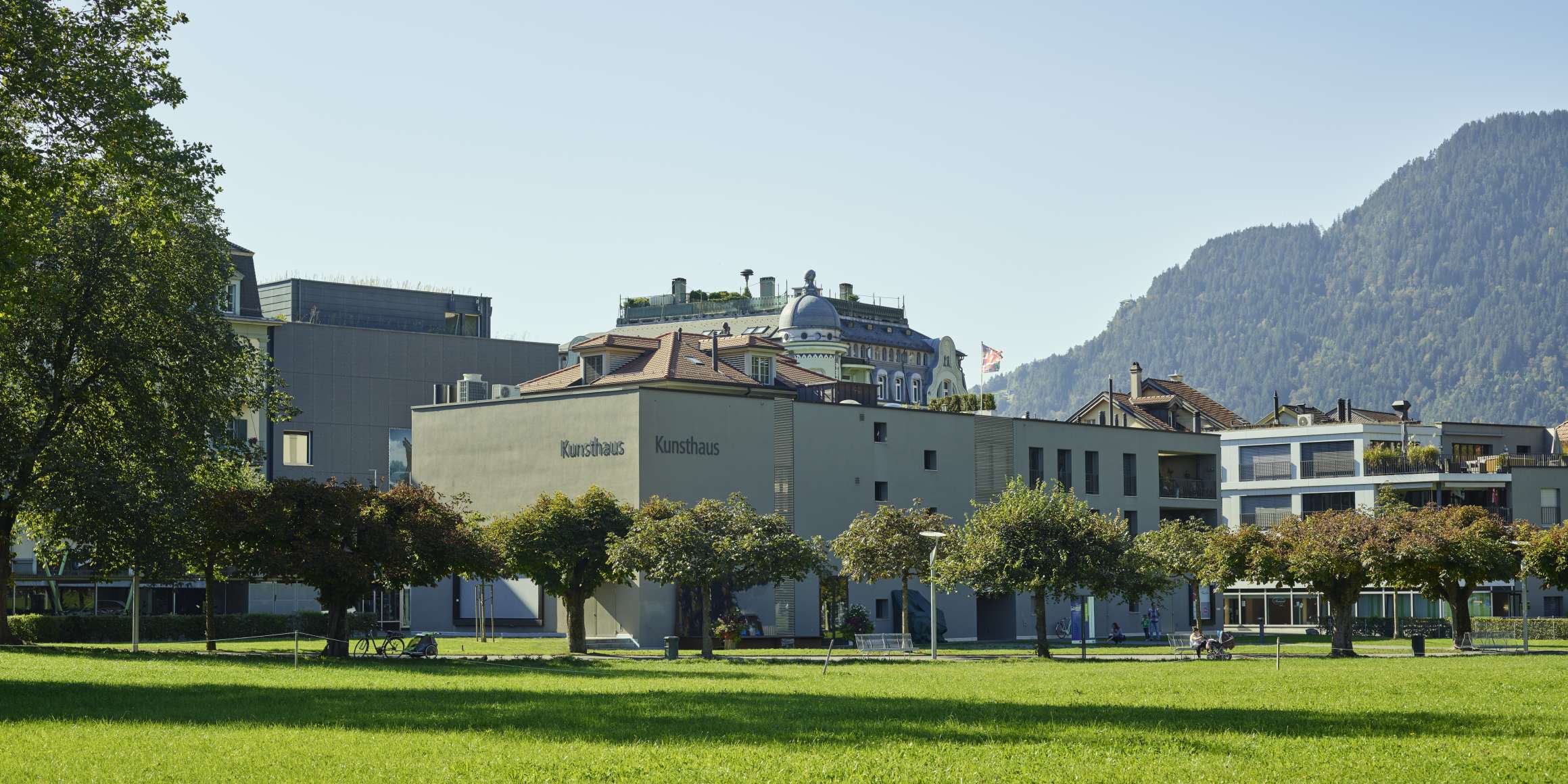 Interlaken Kunsthaus Hoehematte Sommer