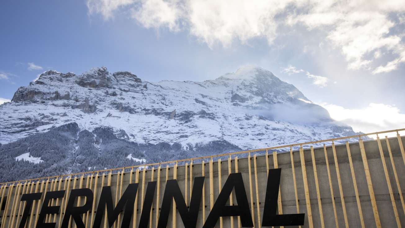 3sbahn, BernerOberland, Eiger, Gondel, Gondelbahn, Grindelwald, Jungfrau, Kabinenbahn, November, Schweiz, Seilbahn, Switzerland, Terminal, Transport, Winter, jungfraubahnen, vbahn