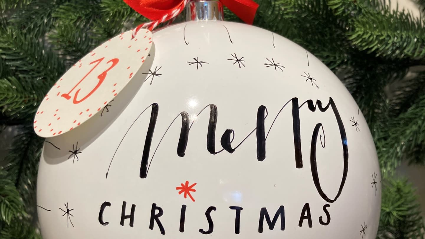 Jungfraubahnen Weihnachtskugel kl