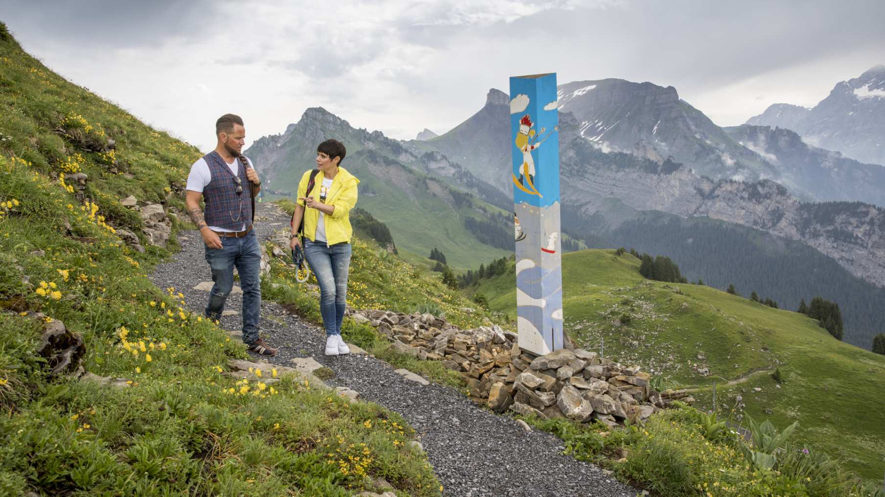Marc Trauffer und Francine Jordi auf dem neuen Swiss Flower Panorama Cheese Trail