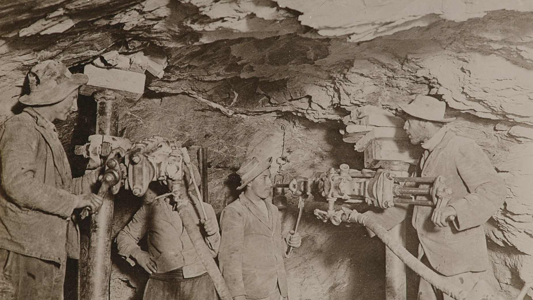 Bau der Jungfraubahn05