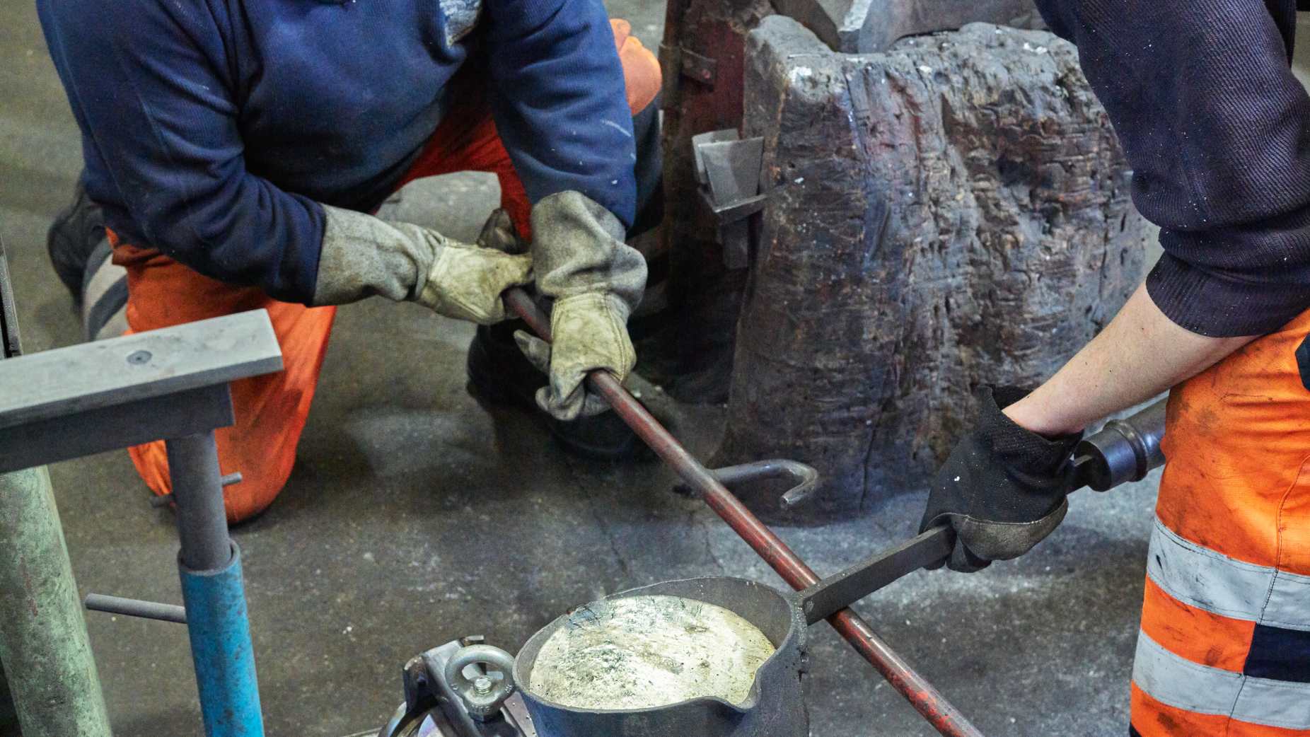 Schynige Platte Bahn Revision Rollmaterial Lager Giessen Arbeiter