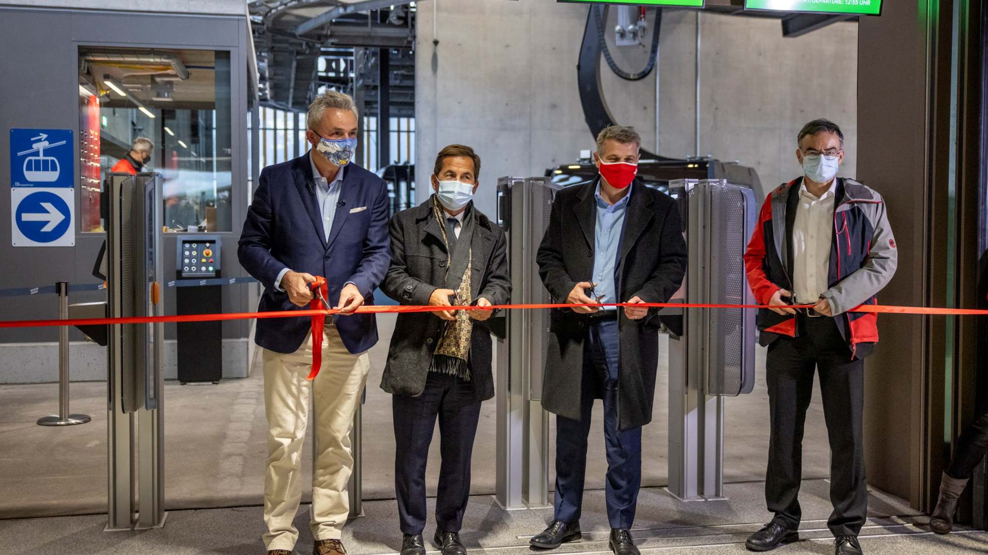 Coupe du ruban g-d Urs Kessler Walter Thurnherr Christoph Ammann Thomas Bieger