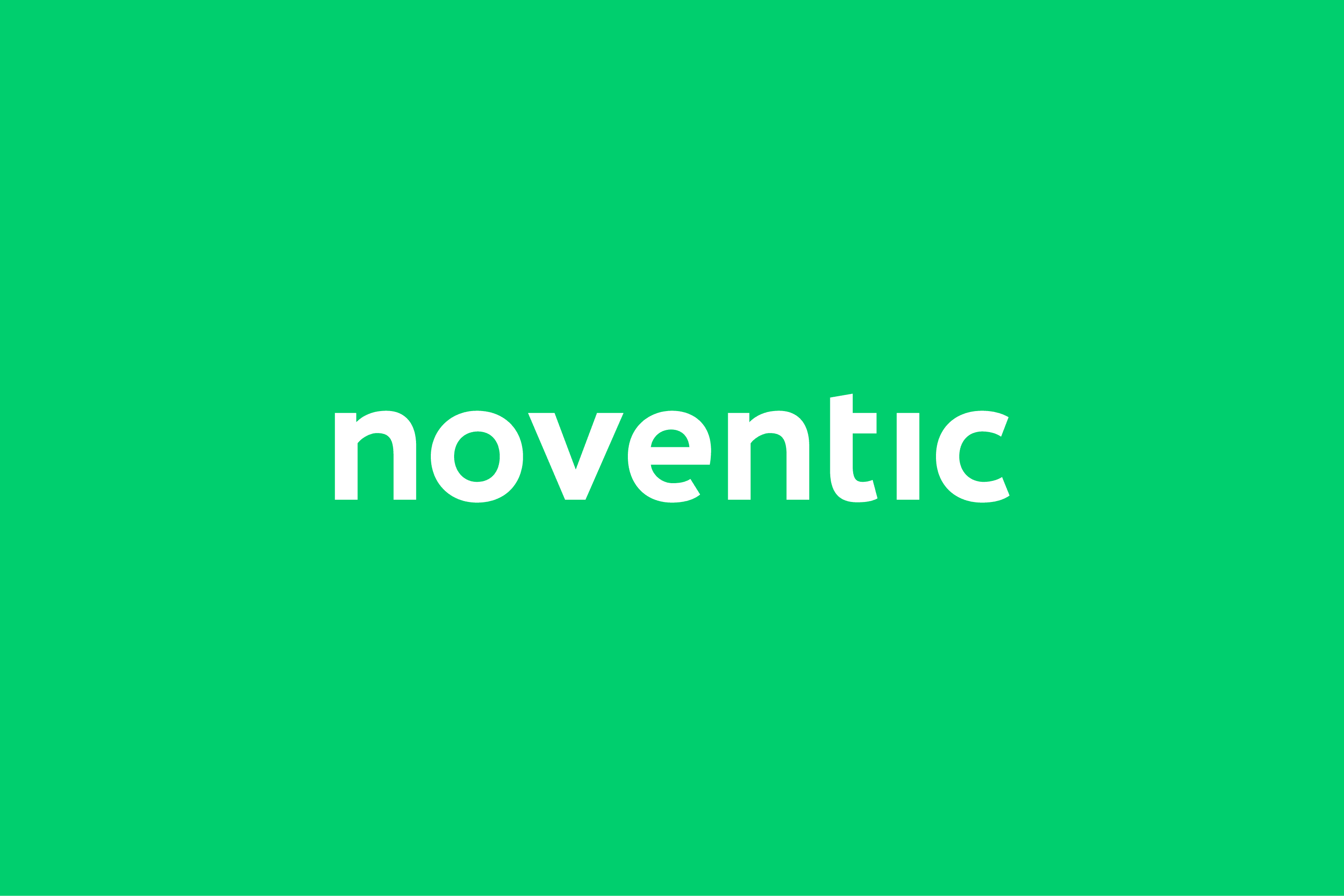 Weißes Logo von der Firma Noventic auf grünem Hintergrund