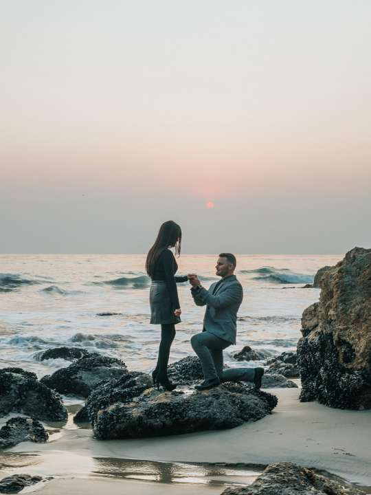 FAQ about the Cancer-Leo Compatibility