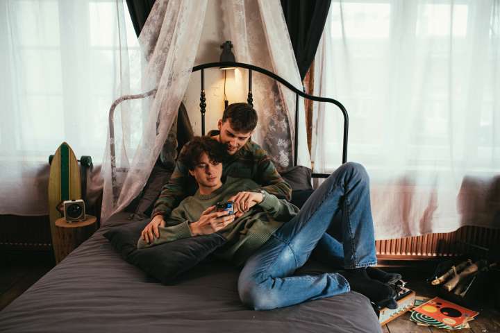 Capricorn man and an Aquarius man
